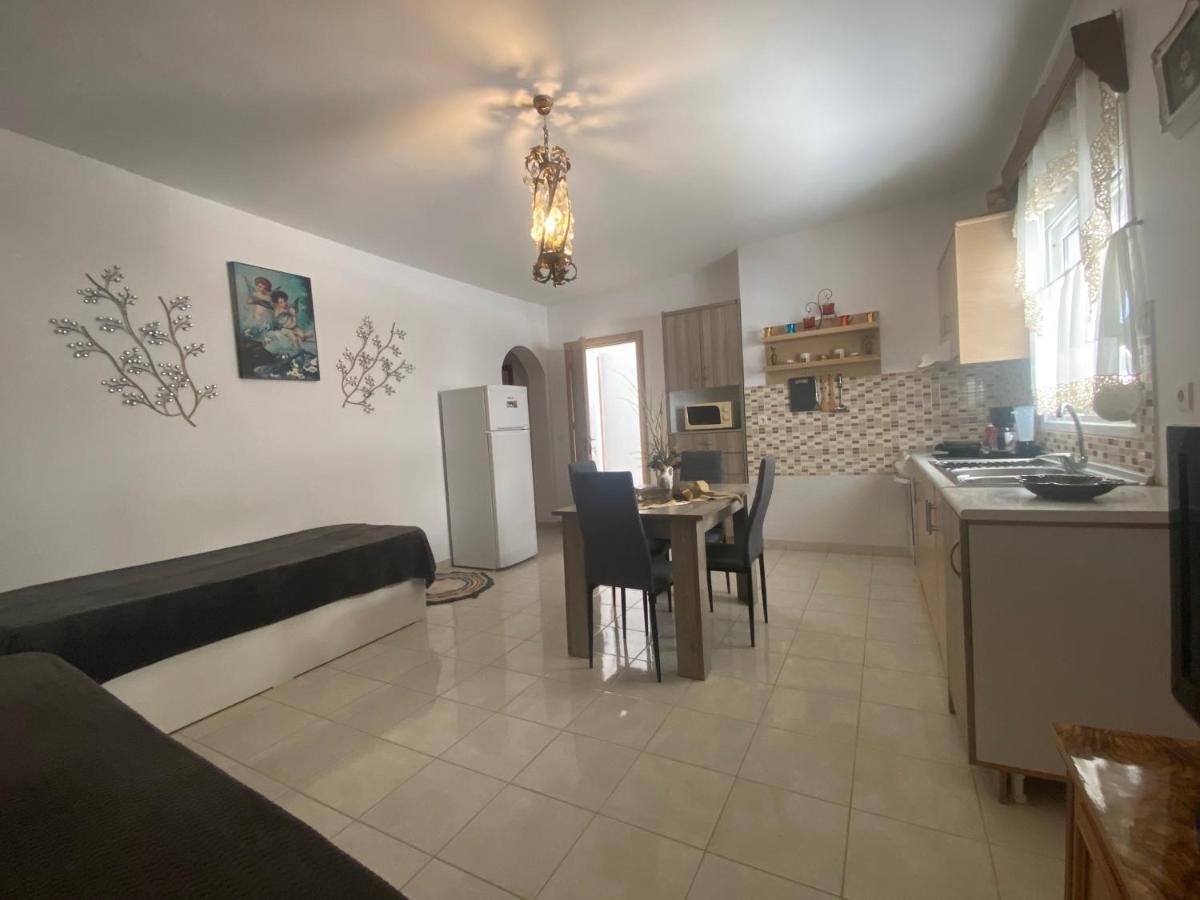 Galini Apartment การ์ปาตอส ภายนอก รูปภาพ